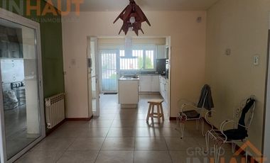 Venta de Casa de 2 habitaciones área centro