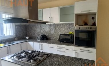 Venta de Casa de 2 habitaciones área centro