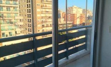 Departamento con Balcón y Terraza en Venta / Villa Ballester - General San Martín