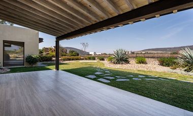 Casa en viñedos en venta en San Miguel de Allende con cava y amenidades