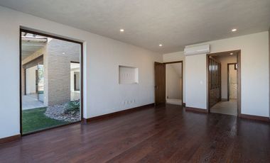 Casa en viñedos en venta en San Miguel de Allende con cava y amenidades