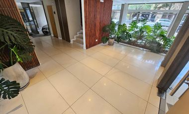 DEPARTAMENTO EN ALQUILER EN MORON SUR - CON COCHERA