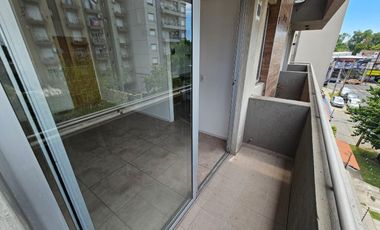 DEPARTAMENTO EN ALQUILER EN MORON SUR - CON COCHERA