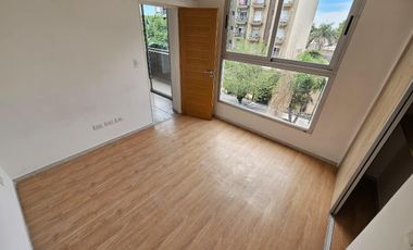 DEPARTAMENTO EN ALQUILER EN MORON SUR - CON COCHERA