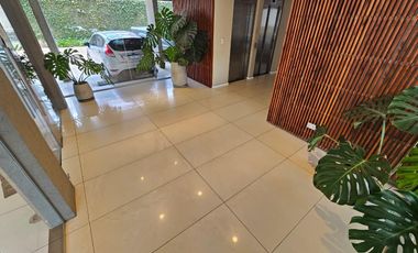 DEPARTAMENTO EN ALQUILER EN MORON SUR - CON COCHERA