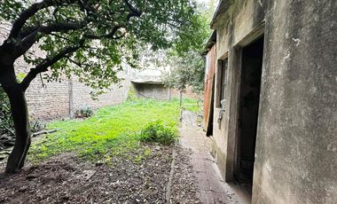 VENTA CASA 2 AMBIENTES PATIO TERRAZA FONDO VALENTIN ALSINA