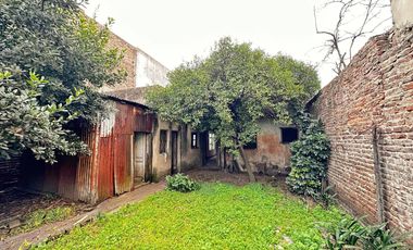 VENTA CASA 2 AMBIENTES PATIO TERRAZA FONDO VALENTIN ALSINA