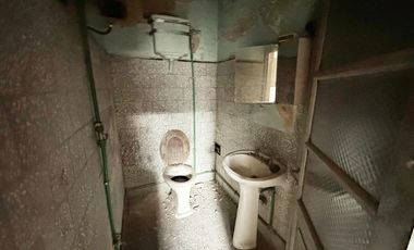 VENTA CASA 2 AMBIENTES PATIO TERRAZA FONDO VALENTIN ALSINA