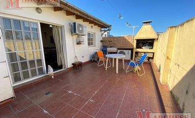 Departamento 4 y 2 ambienentes en venta en Ramos Mejia Norte