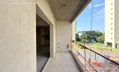 Departamento en Venta, 4 Ambientes con Vista al Frente en Terrazas de Quilmes