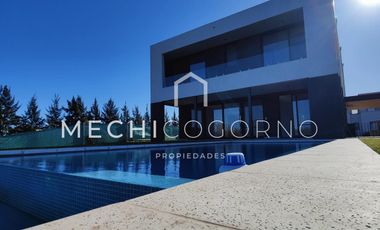 Casa 3 dormitorios venta en Canal, Villa Nueva