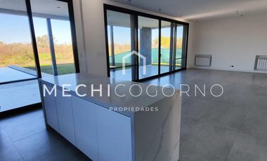 Casa 3 dormitorios venta en Canal, Villa Nueva