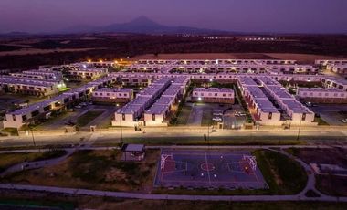 Casa Seminueva en Venta a 20 min Cuautla Vigilancia Amenidades