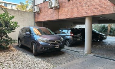 Cochera en San Isidro