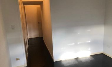 Chacabuco 24. Departamento 4 ambientes 2 baños. Avellaneda