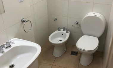 Chacabuco 24. Departamento 4 ambientes 2 baños. Avellaneda