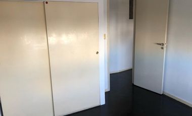 Chacabuco 24. Departamento 4 ambientes 2 baños. Avellaneda