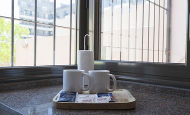 Gran terraza para disfrutar todo el día!! Próximo a Guemes y al Patio Olmos