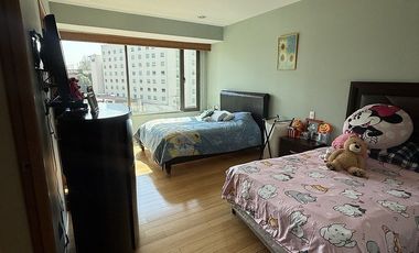 Excelente oportunidad en venta en isla de agua para remodelar