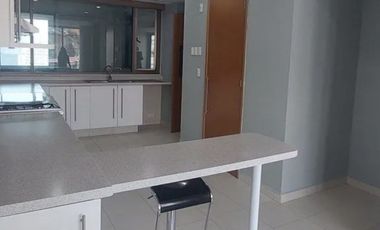 Excelente oportunidad en venta en isla de agua para remodelar