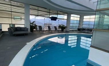 Excelente oportunidad en venta en isla de agua para remodelar