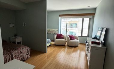 Excelente oportunidad en venta en isla de agua para remodelar