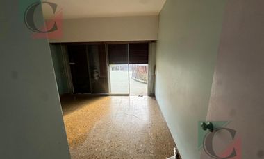 Casa 5 ambientes sobre lote propio