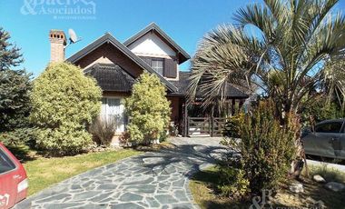 Casa - Campos De Echeverria