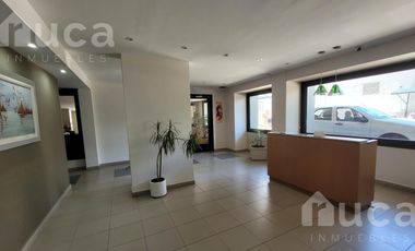 Departamento 3 amb en alquiler en Av Maipu, con pileta, cochera, seguridad 24 hs