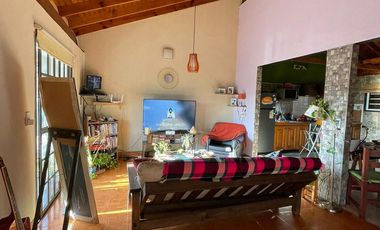 Galpón de 9 x 25 con monoambiente divisible en planta alta - Wilde