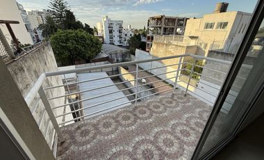 Departamento monoambiente con balcon al contrafrente en ALQUILER - Wilde Avellaneda