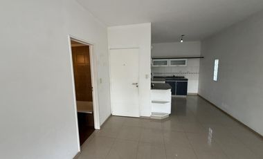 Departamento monoambiente con balcon al contrafrente en ALQUILER - Wilde Avellaneda