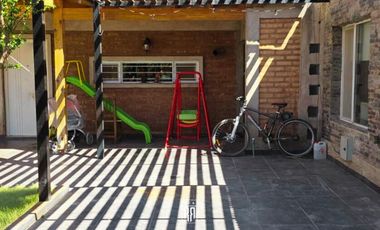 Barrio La Emilia - Fernandez Oro