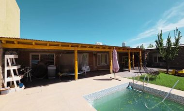 Barrio La Emilia - Fernandez Oro