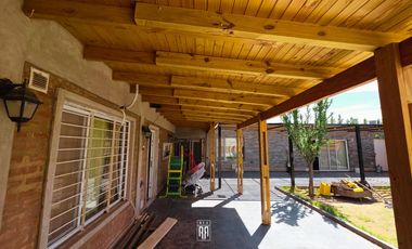 Barrio La Emilia - Fernandez Oro