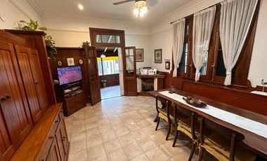 Casa - Temperley Oeste