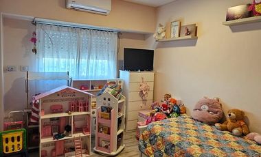 Hermoso Departamento 3 ambientes con Cochera en Lomas de Zamora Este. Apto Crédito!