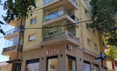 Hermoso Departamento 3 ambientes con Cochera en Lomas de Zamora Este. Apto Crédito!