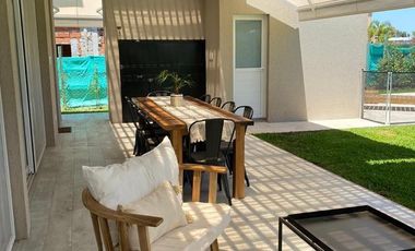 Casa en  alquiler temporario