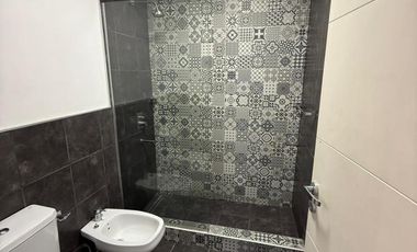 VENTA CASA JOSE MARMOL 4 DORMITORIOS