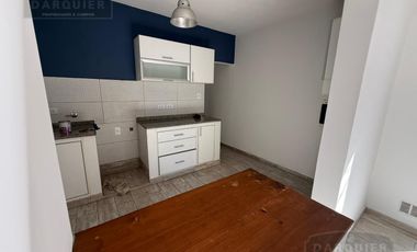 VENTA CASA JOSE MARMOL 4 DORMITORIOS