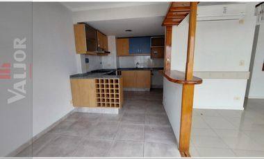 Departamento 4 ambientes con 2 cocheras en triplex con terraza y pileta propia