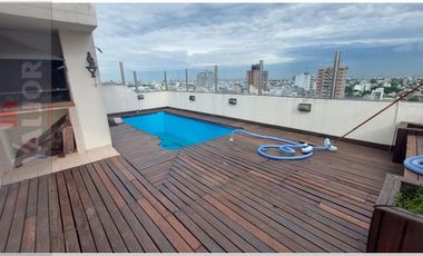 Departamento 4 ambientes con 2 cocheras en triplex con terraza y pileta propia