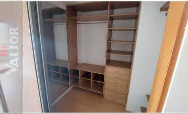 Departamento 4 ambientes con 2 cocheras en triplex con terraza y pileta propia