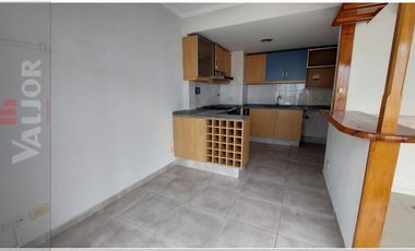 Departamento 4 ambientes con 2 cocheras en triplex con terraza y pileta propia