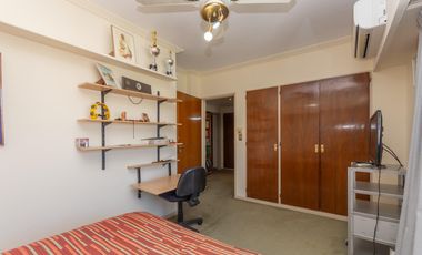 Venta departamento de 8 ambientes en la Isla, Olivos