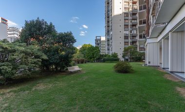 Venta departamento de 8 ambientes en la Isla, Olivos