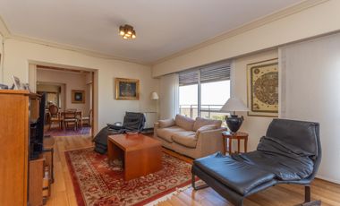 Venta departamento de 8 ambientes en la Isla, Olivos