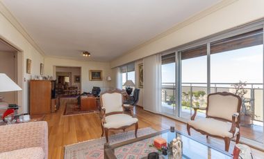 Venta departamento de 8 ambientes en la Isla, Olivos