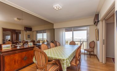 Venta departamento de 8 ambientes en la Isla, Olivos